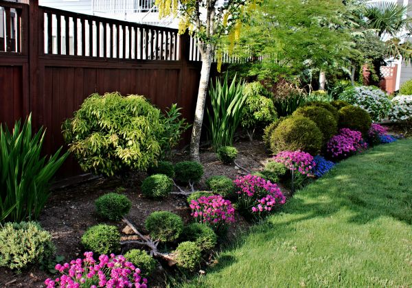 Flower Planting Service in Leland