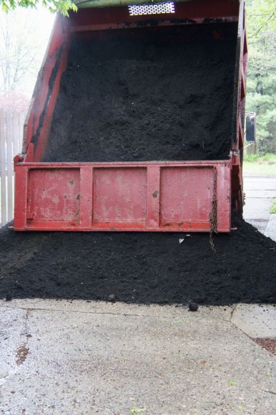 Topsoil Service in Leland