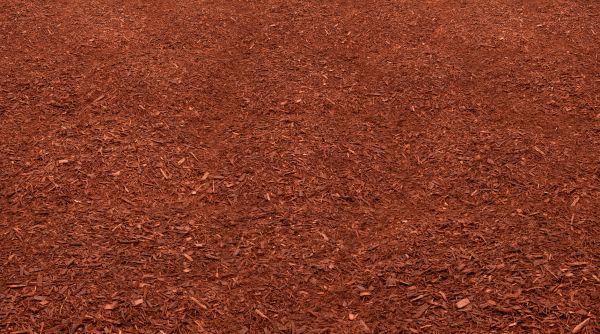 Red Mulch Delivery in Leland