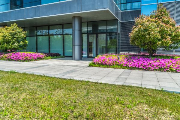 Commercial Gardening in Leland
