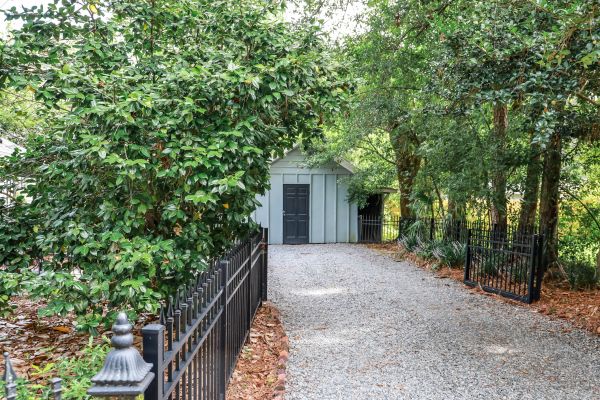 Driveway Rock Delivery in Leland