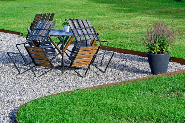 Metal Edging Installation in Leland