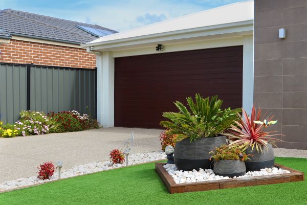 Front Yard Landscaping in Leland