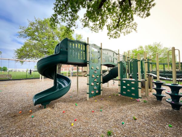 Playground Mulch Service in Leland